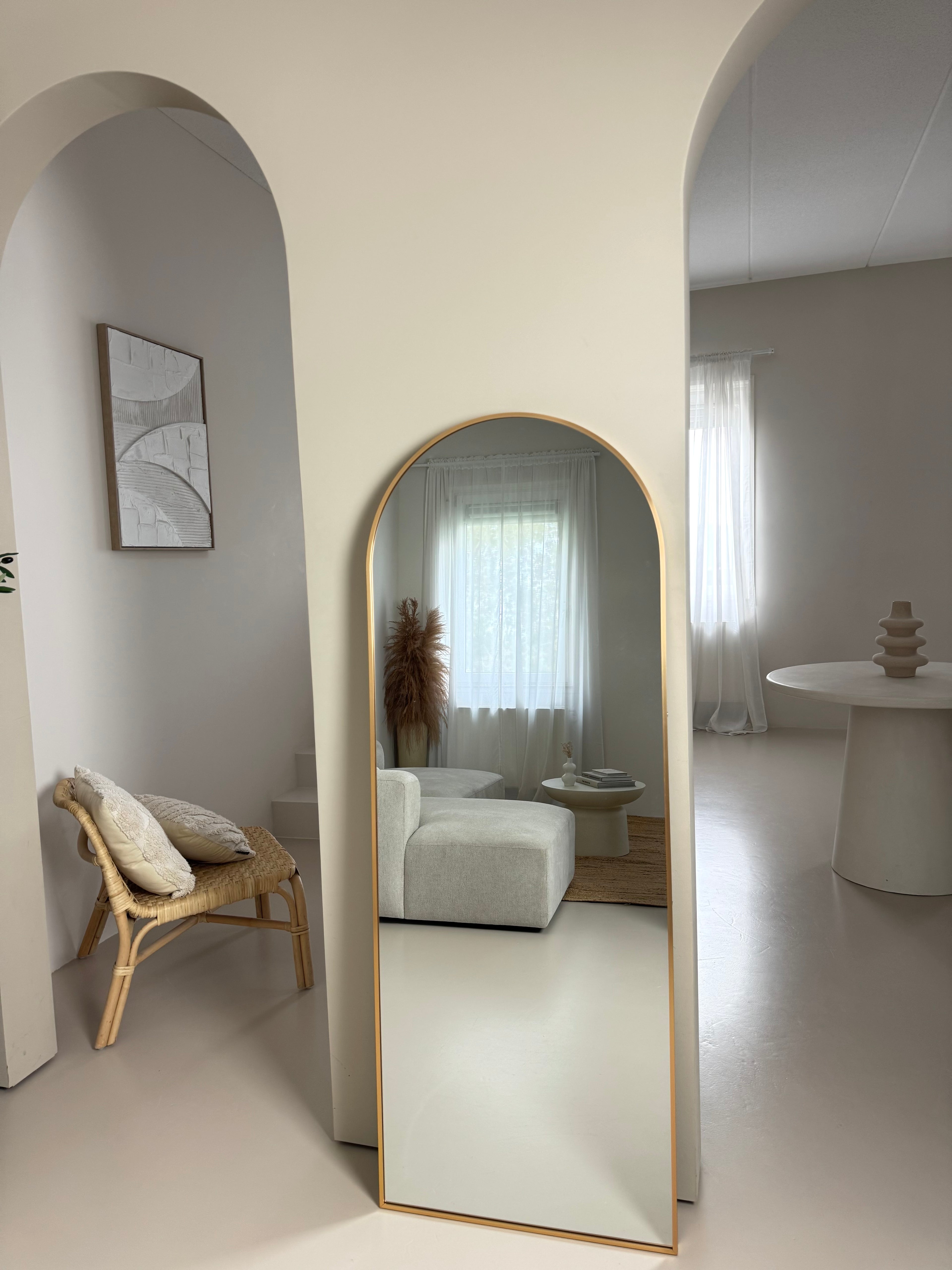 Ovale spiegel goud 160×60 cm – ophangbaar, leunend of staand met standaard