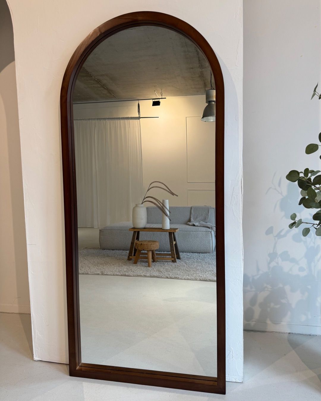 Boogspiegel hout 180×80 cm – ophangbaar, leunend of staand met standaard