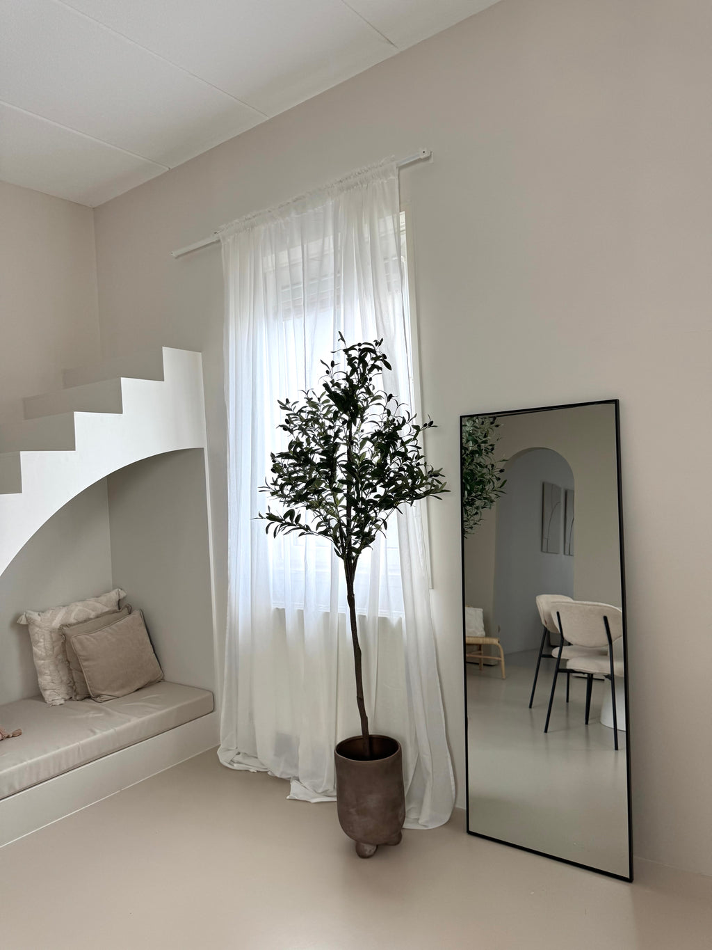 Rechthoekige spiegel zwart 160×60 cm – ophangbaar, leunend of staand met standaard