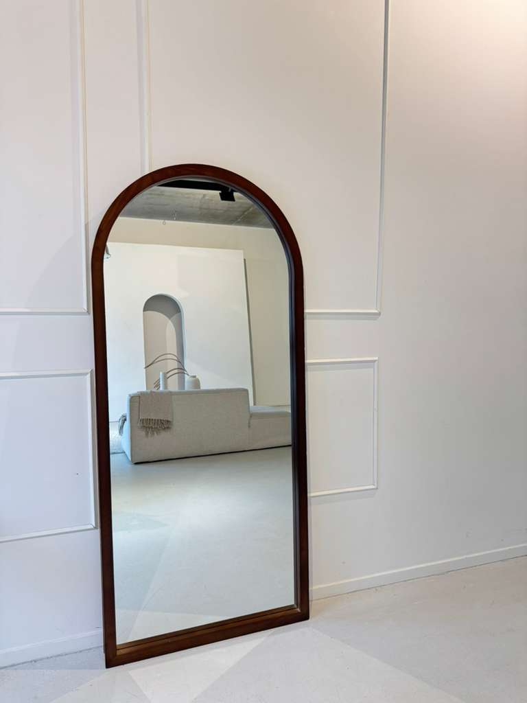 Boogspiegel hout 180×80 cm – ophangbaar, leunend of staand met standaard