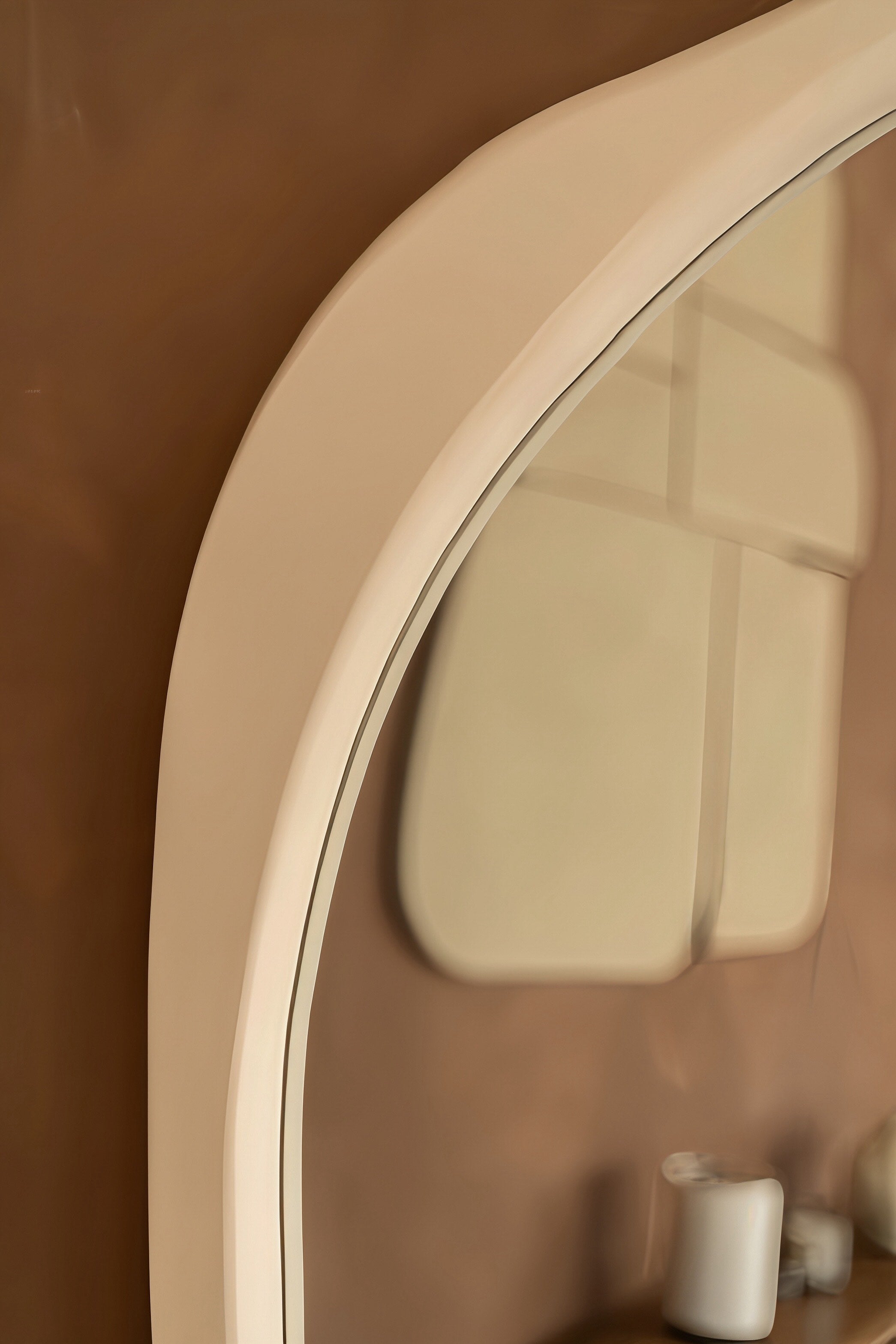 Asymmetrische spiegel beige detail 180x100 cm